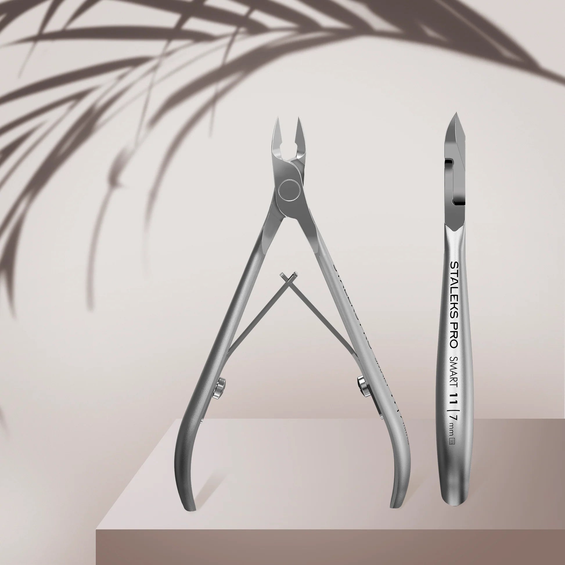 Professional cuticle nippers SMART 11/7 mm